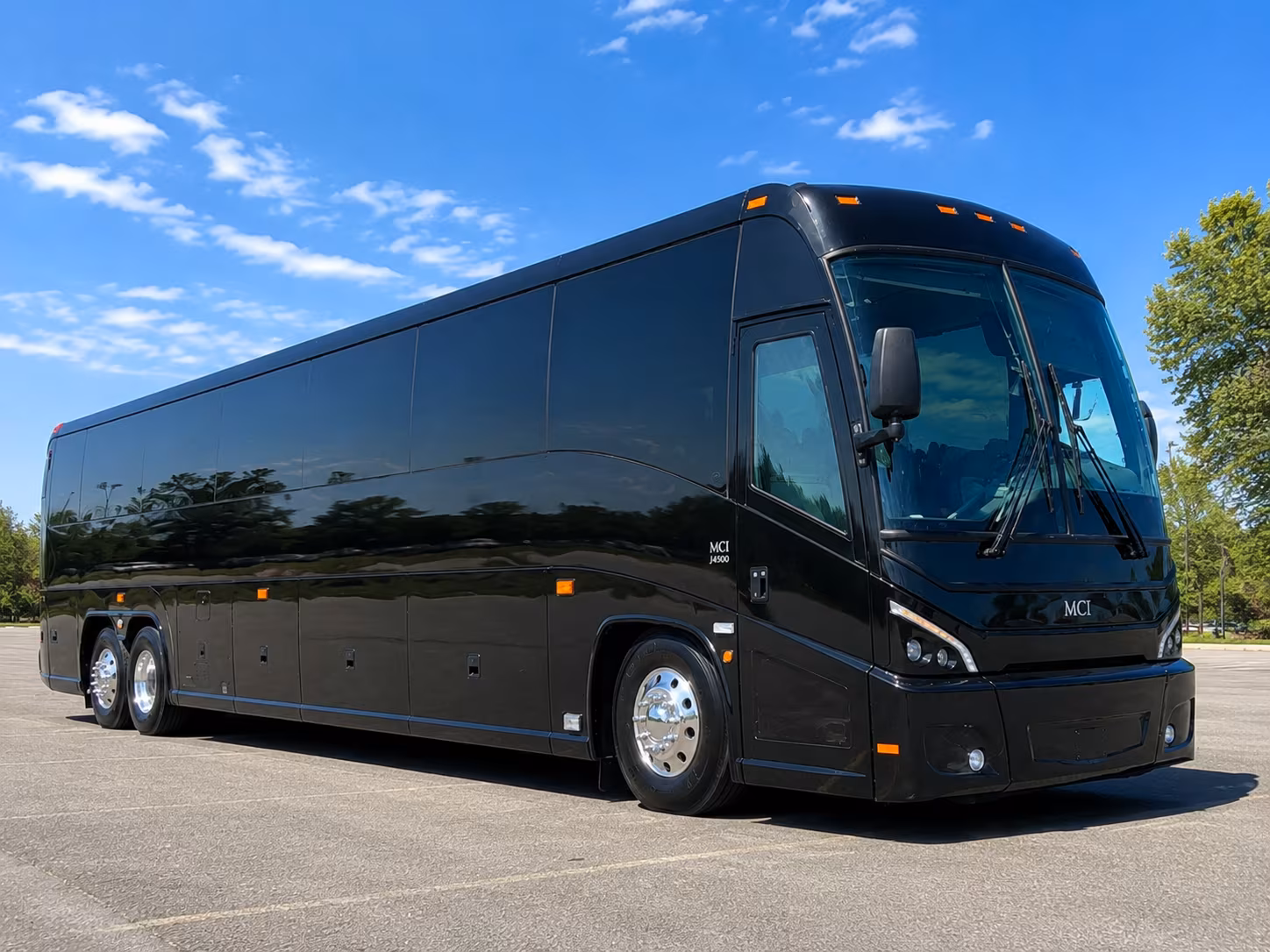 choosing the right bus for laredo heat soccer matches at tamiu