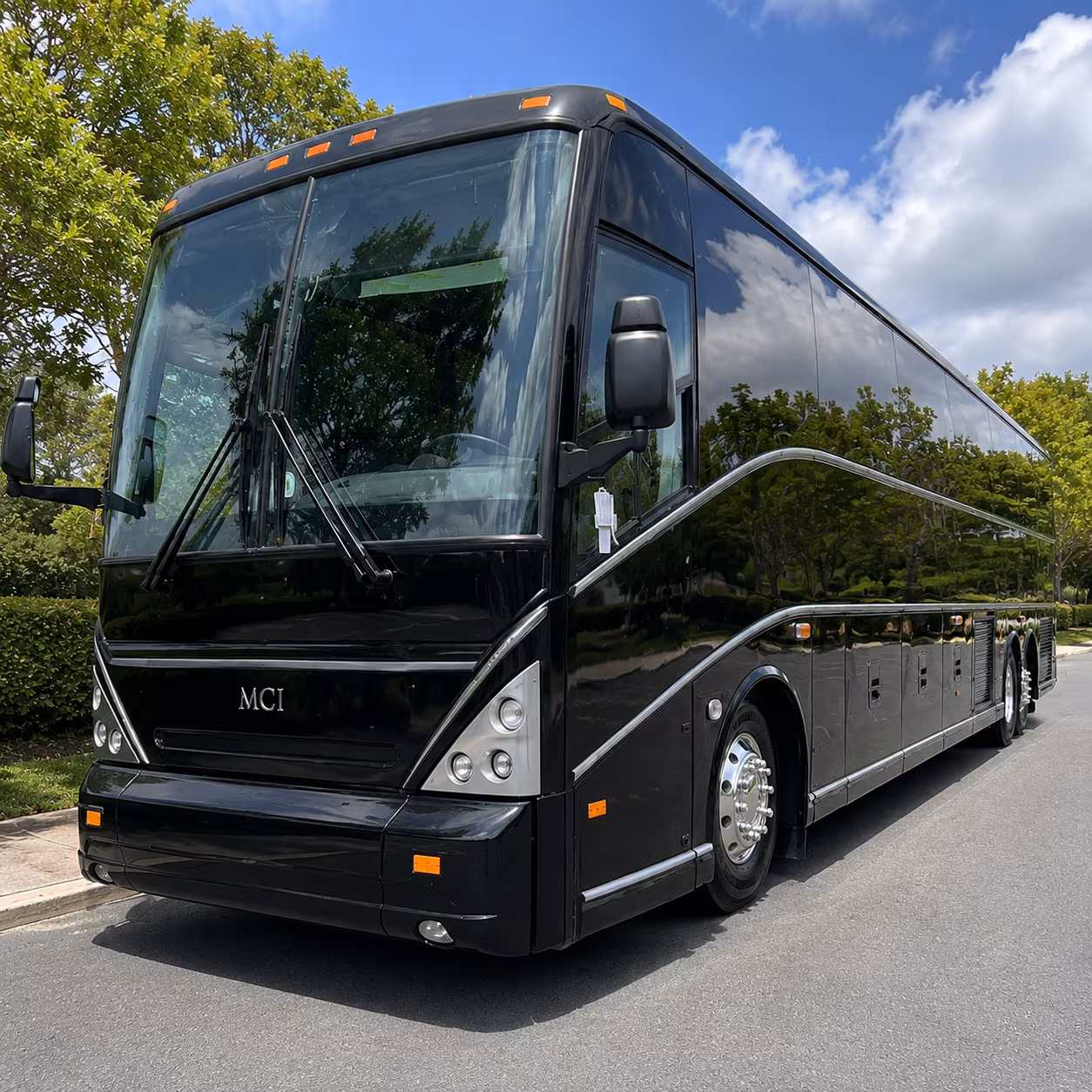 group transportation for lisd and uisd school field trips