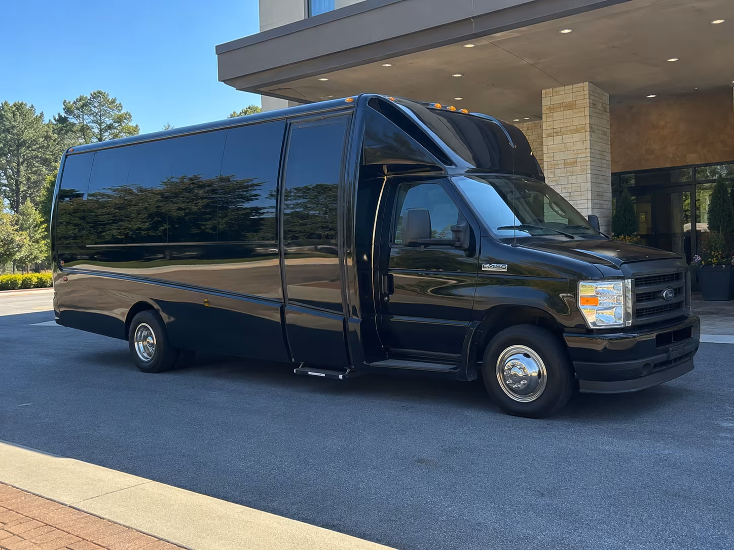 laredo long distance transportation onboard seating