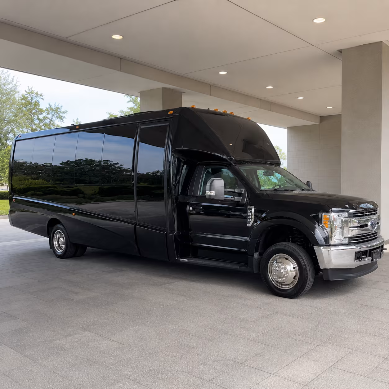 laredo party bus rental 2