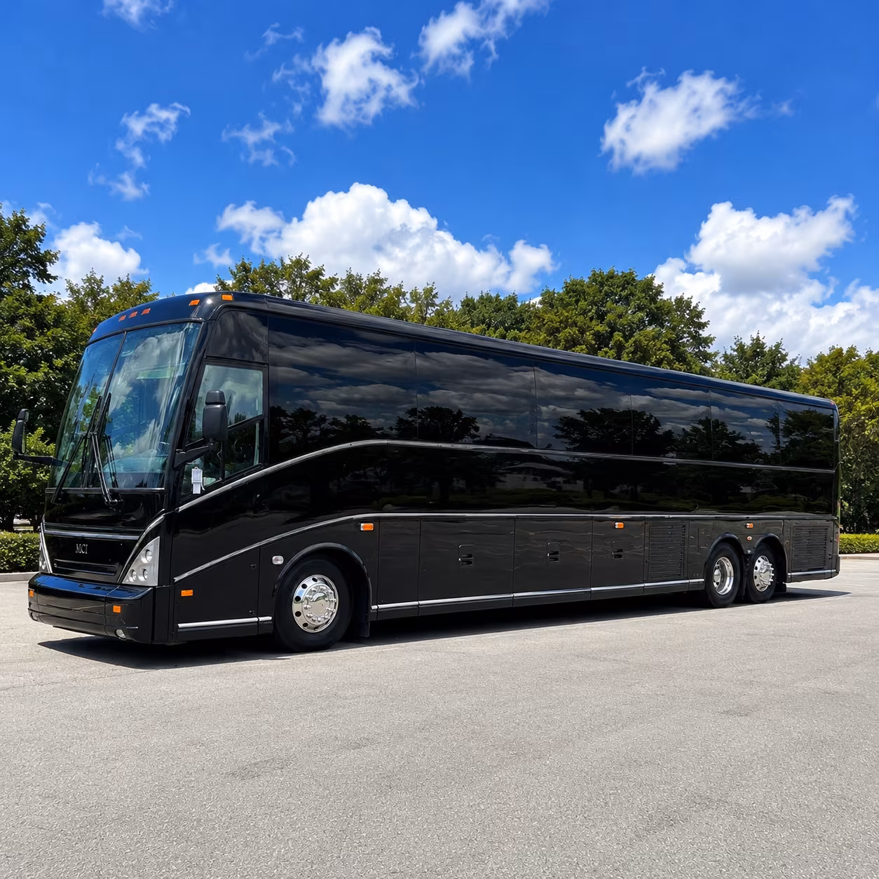 minibus rentals for local laredo classroom field trips