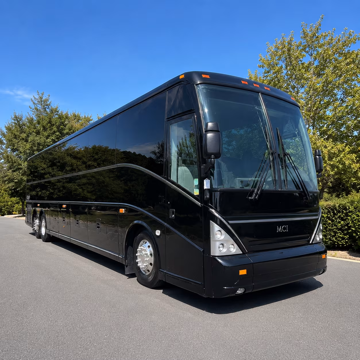 minibuses and charter buses for every laredo prom group size
